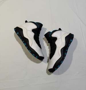 Air Jordan 10 Retro 'Powder Blue' Basketball Sneakers 6y / 7.5 women